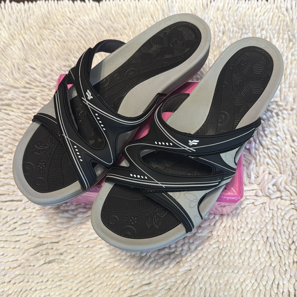 Elegant Black and Gray Women's Sandals